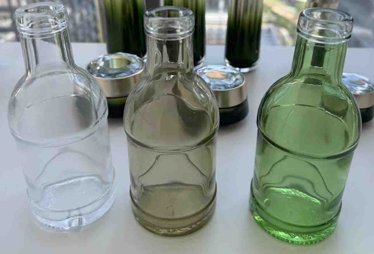 glass bottles spray colors