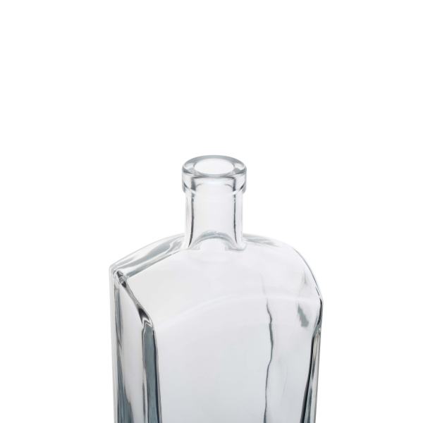 قارورة مشروب روحي مربعة BPG 2231 سعة 700 مل قارورة مشروب روحي مربعة BPG 2231 سعة 700 مل