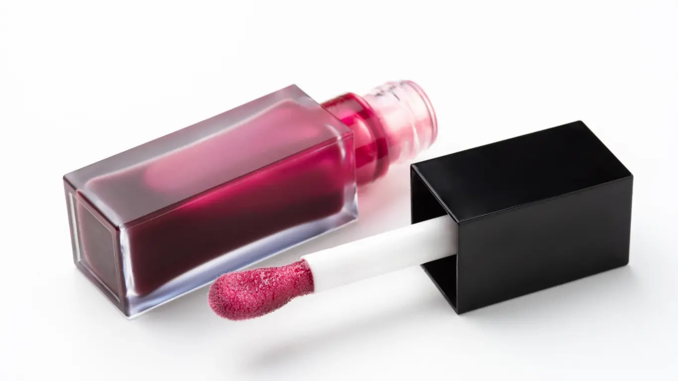 Square frosted pink empty lip gloss bottle with applicator wand, luxury lip gloss packaging